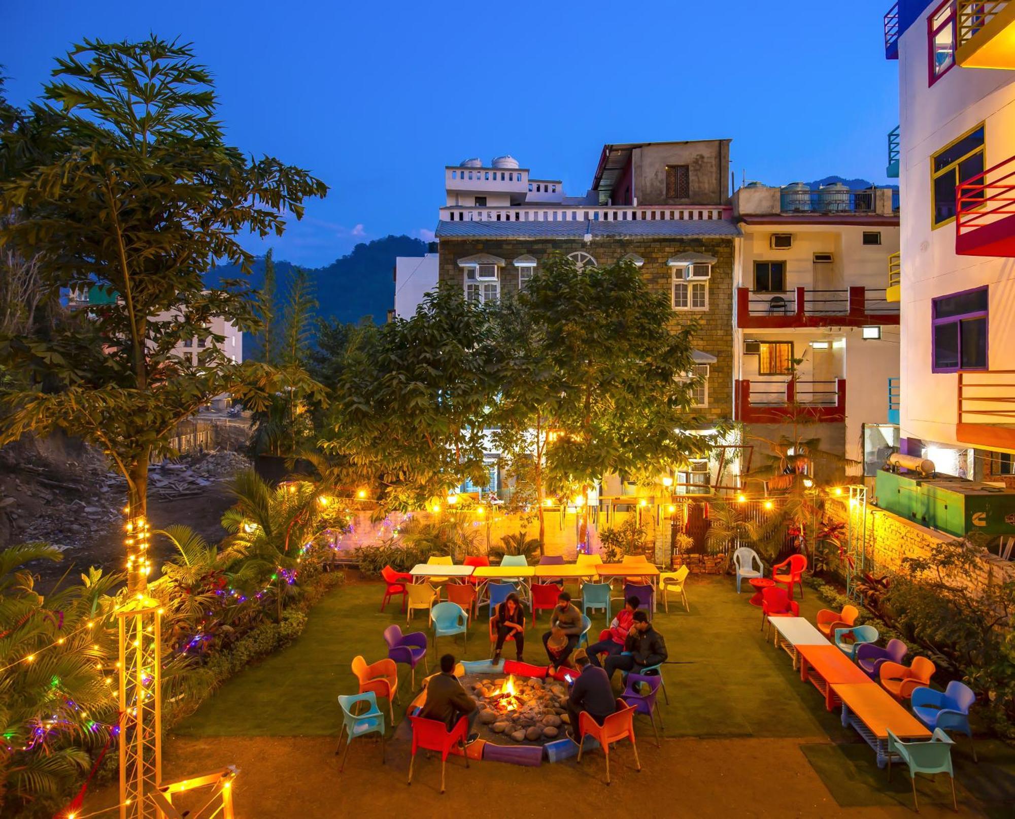 Gostops Rishikesh, Tapovan Bagian luar foto