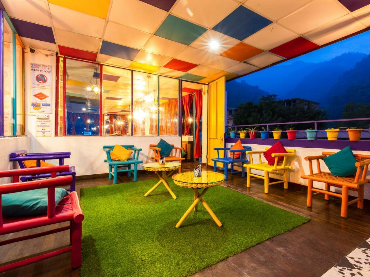 Gostops Rishikesh, Tapovan Bagian luar foto